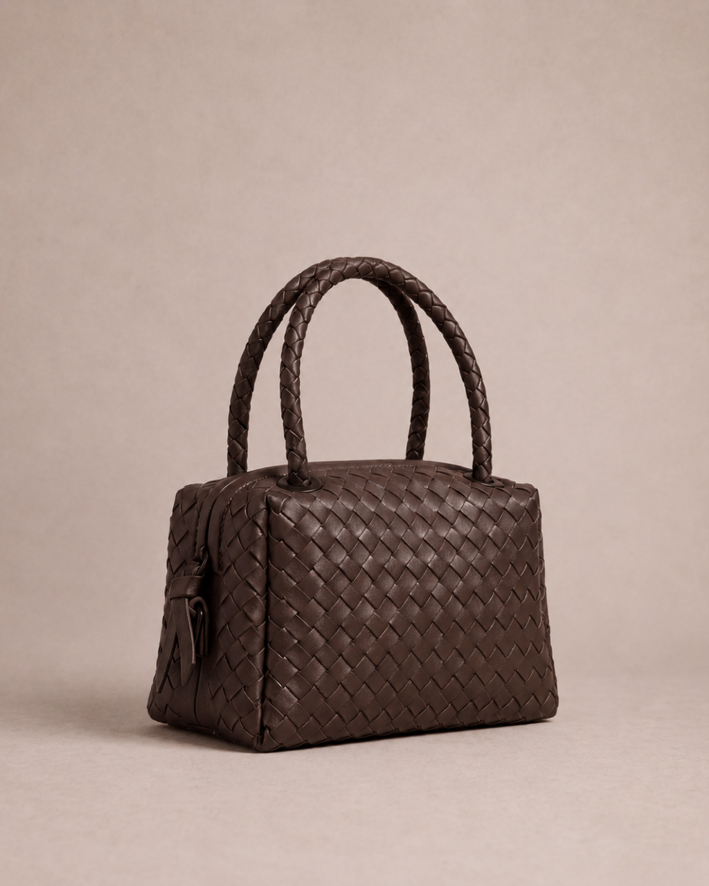Chocolate Brown | Angle